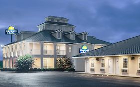 Days Inn By Wyndham Trumann Ar